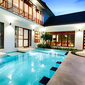 Hostal Pudak Sari Unizou, Kuta Lombok
